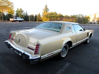 Lincoln-Mark-Series-Coupe-1979-11