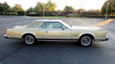 Lincoln-Mark-Series-Coupe-1979-13