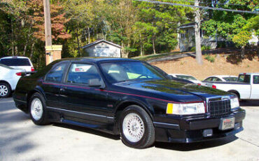 Lincoln-Mark-Series-Coupe-1990-2