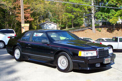 Lincoln-Mark-Series-Coupe-1990-2