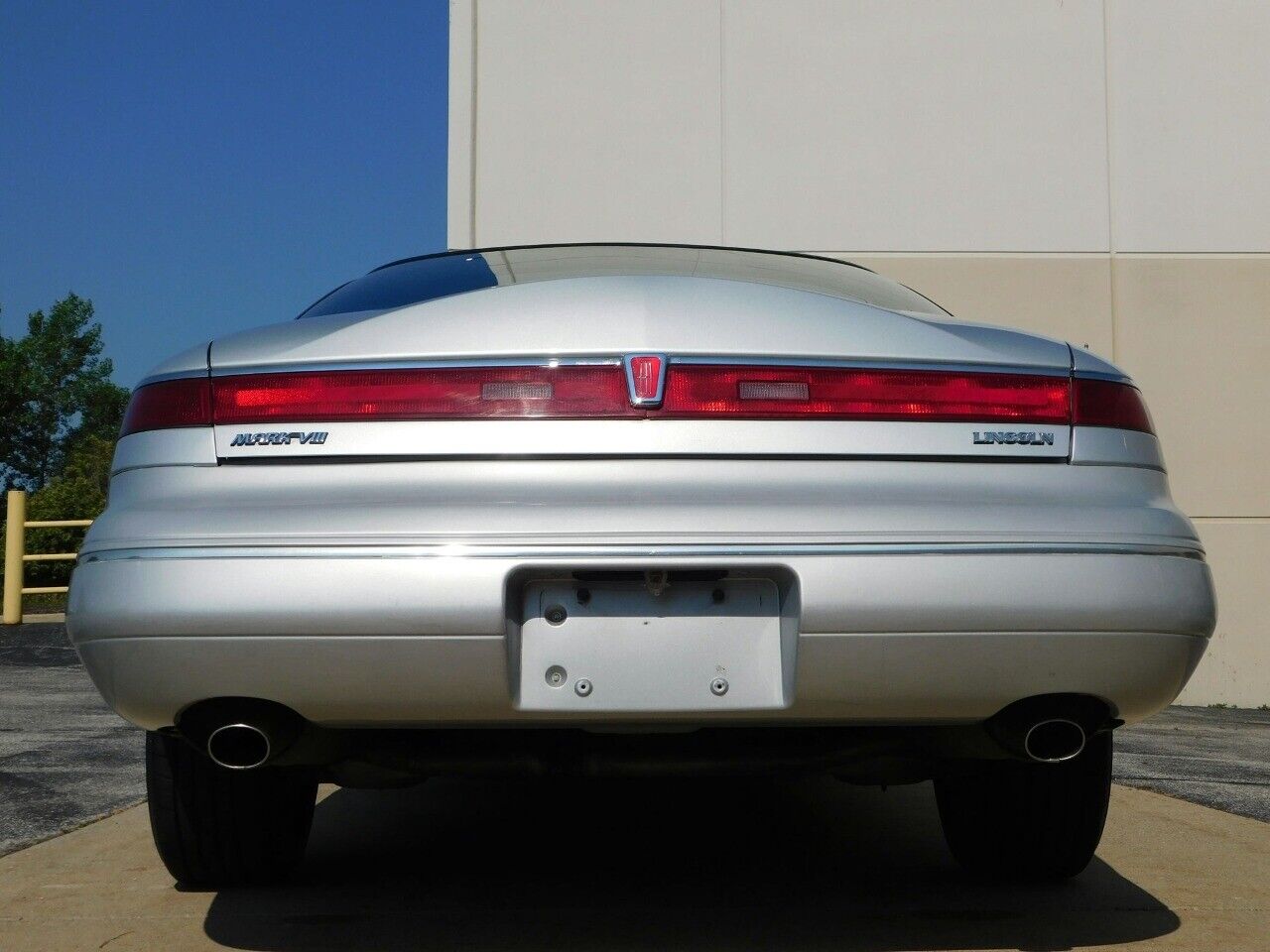 Lincoln-Mark-Series-Coupe-1995-9