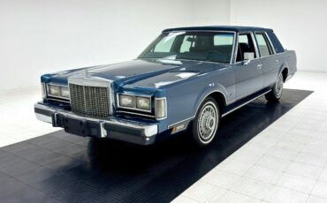 Lincoln Town Car Berline 1987