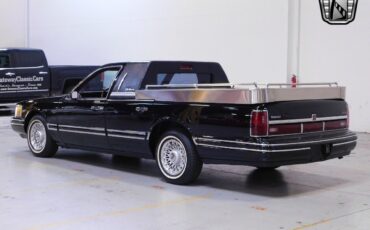 Lincoln-Town-Car-Cabriolet-1993-3