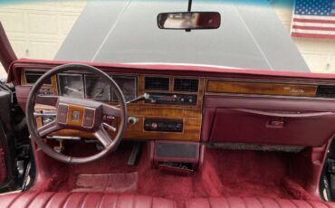 Lincoln-Town-car-1989-8