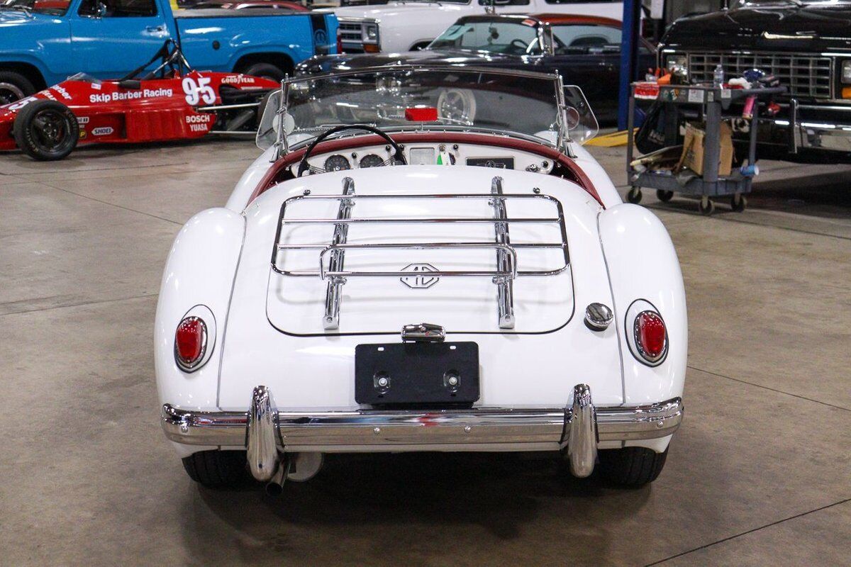 MG-MGA-Cabriolet-1958-3