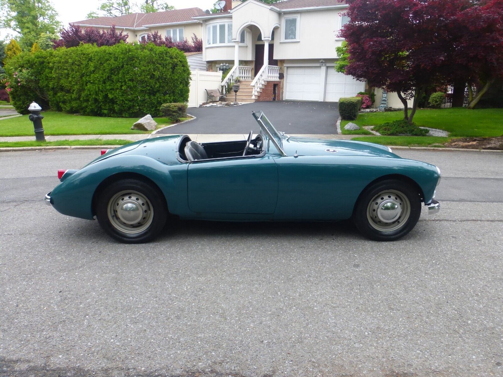 MG-MGA-Cabriolet-1962-3