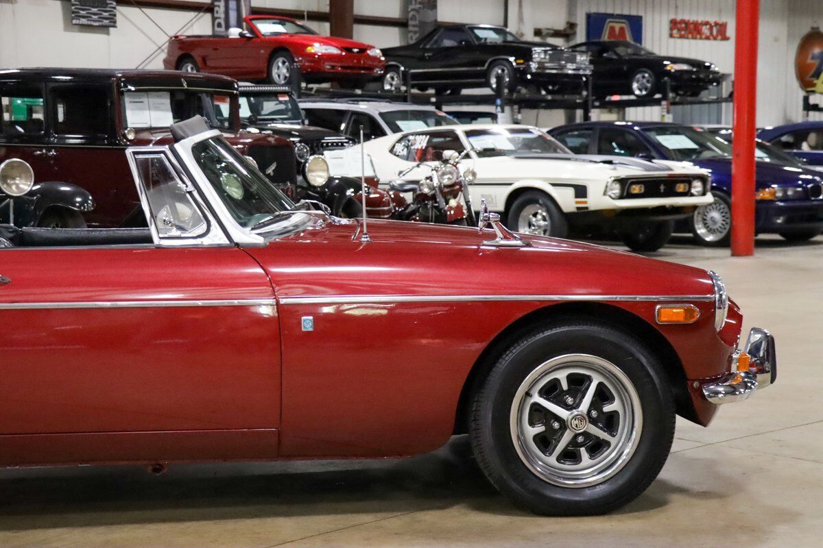 MG-MGB-1971-10