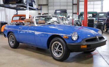 MG-MGB-1975-11