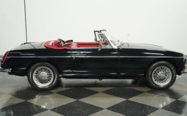 MG-MGB-Cabriolet-1967-11