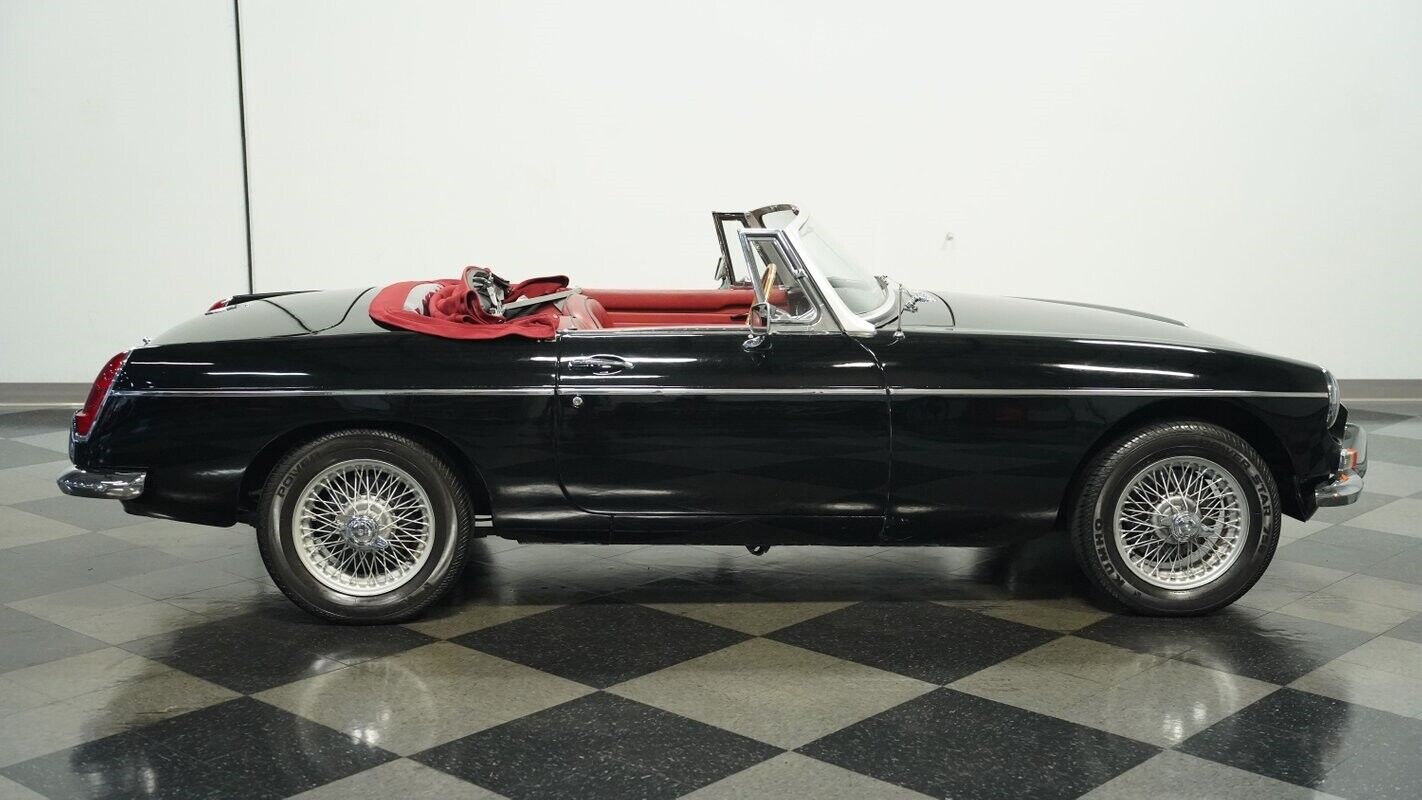 MG-MGB-Cabriolet-1967-11