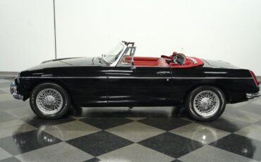 MG-MGB-Cabriolet-1967-2