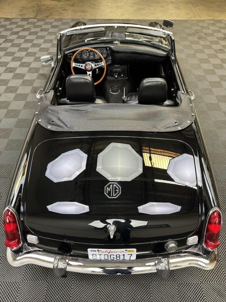 MG-MGB-Cabriolet-1969-11