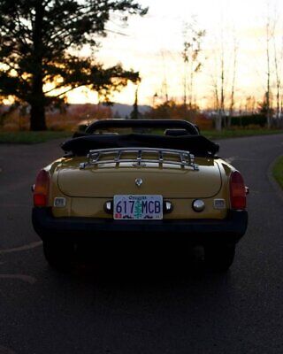 MG-MGB-Cabriolet-1976-6