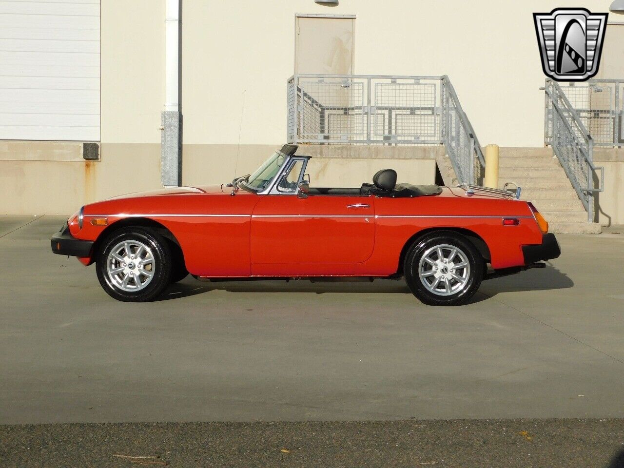 MG-MGB-Cabriolet-1977-5