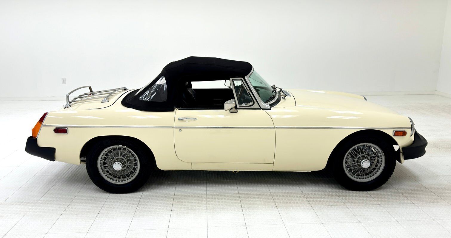 MG-MGB-Cabriolet-1977-8