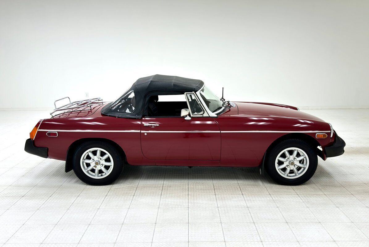 MG-MGB-Cabriolet-1977-8