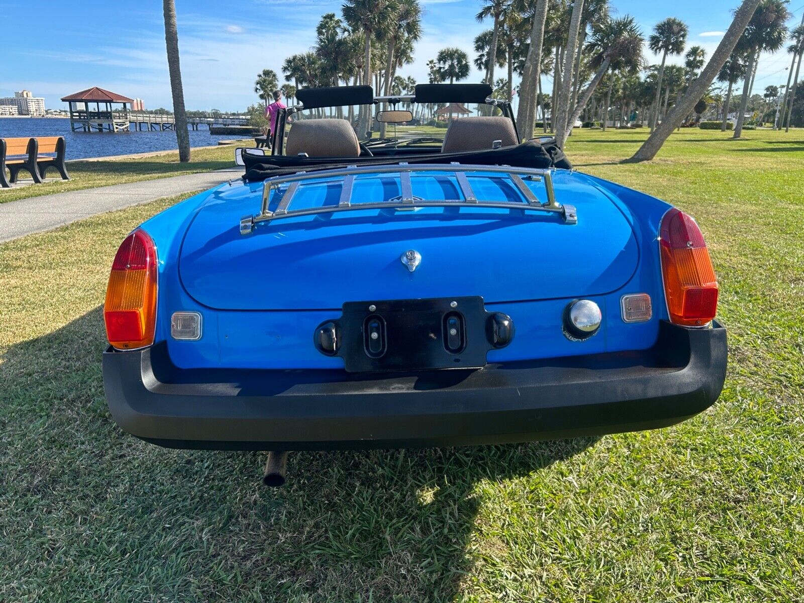 MG-MGB-Cabriolet-1979-5