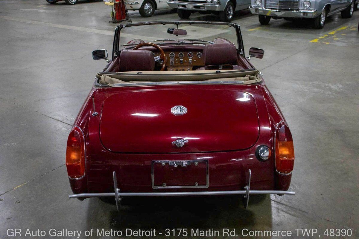 MG-Midget-1971-4