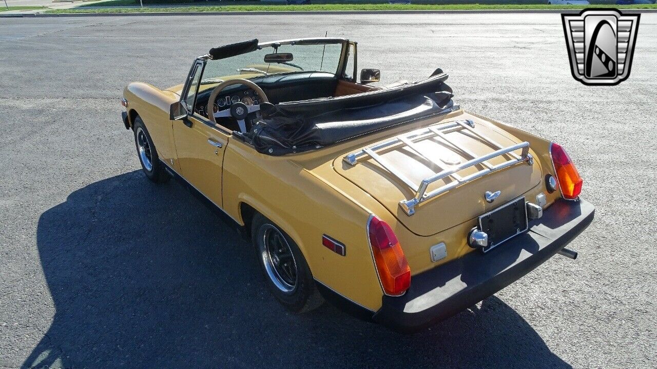 MG-Midget-1976-8