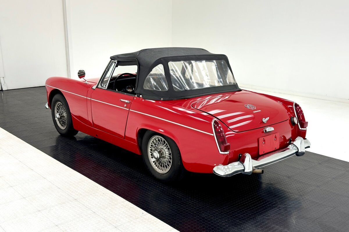 MG-Midget-Cabriolet-1966-2