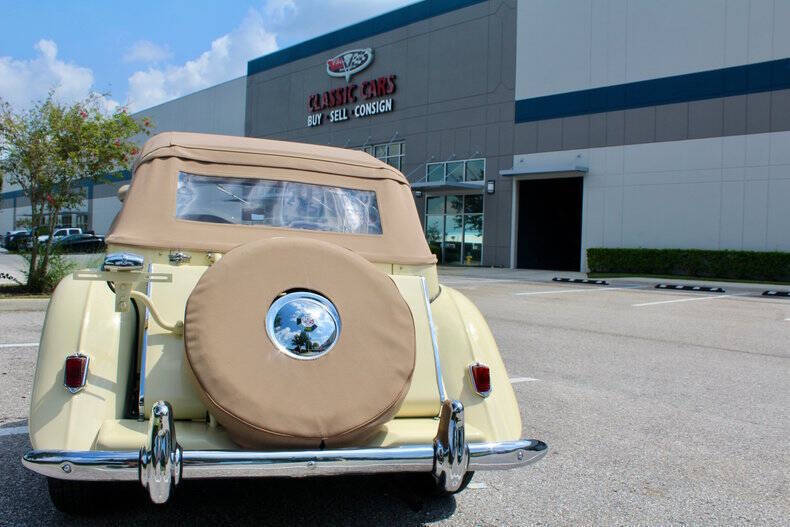 MG-T-Series-Cabriolet-1951-11