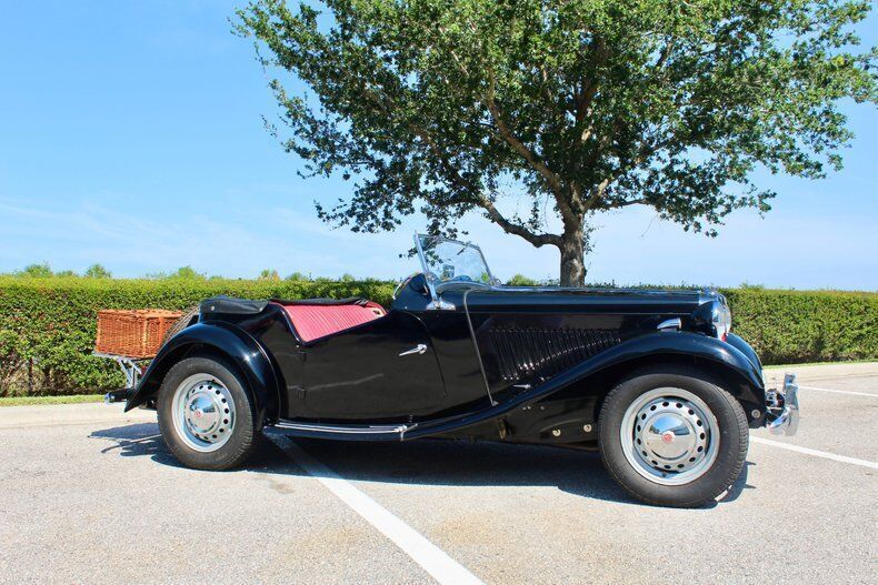 MG-T-Series-Cabriolet-1951-2