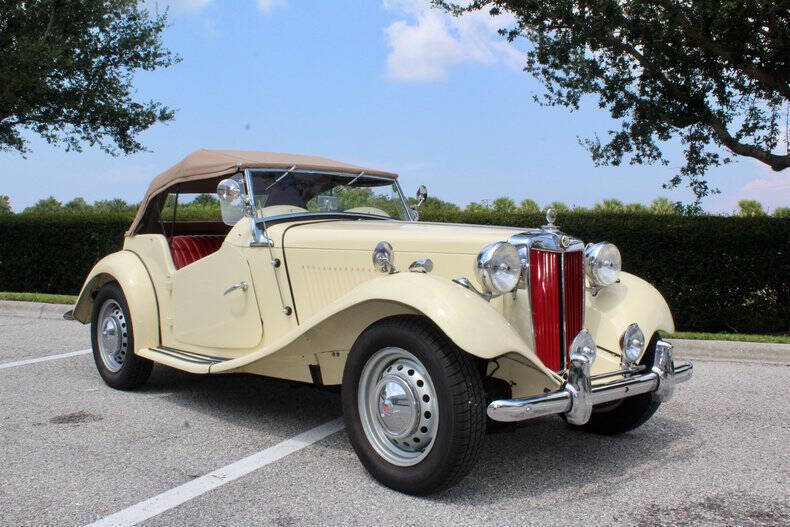 MG-T-Series-Cabriolet-1951-3