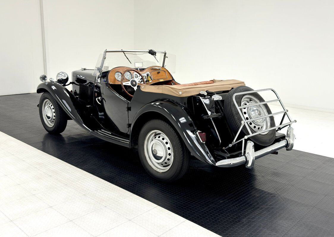 MG-T-Series-Cabriolet-1951-5