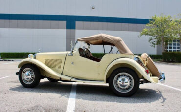 MG-T-Series-Cabriolet-1951-8