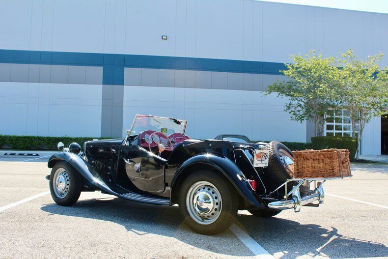 MG-T-Series-Cabriolet-1951-9