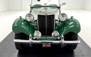 MG-T-Series-Cabriolet-1952-10