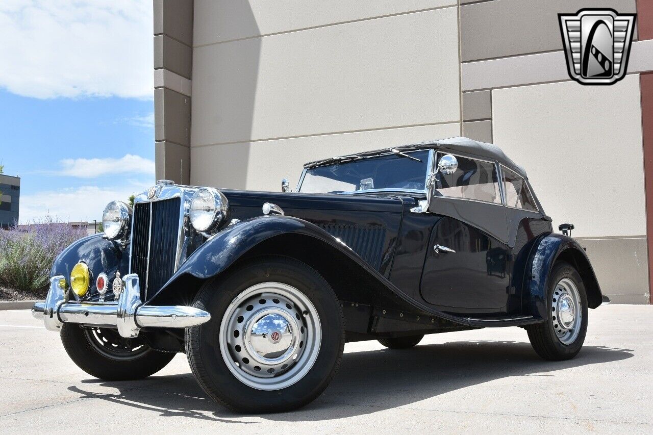 MG-T-Series-Cabriolet-1952-2