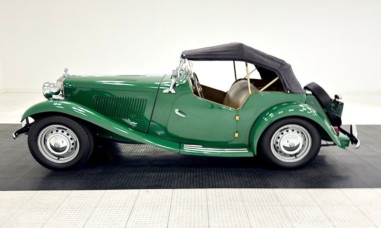 MG-T-Series-Cabriolet-1952-2