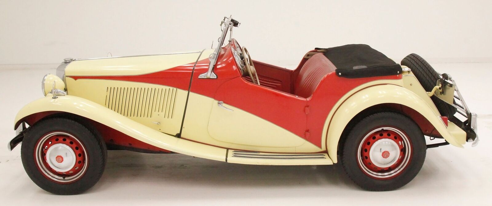 MG-T-Series-Cabriolet-1952-3