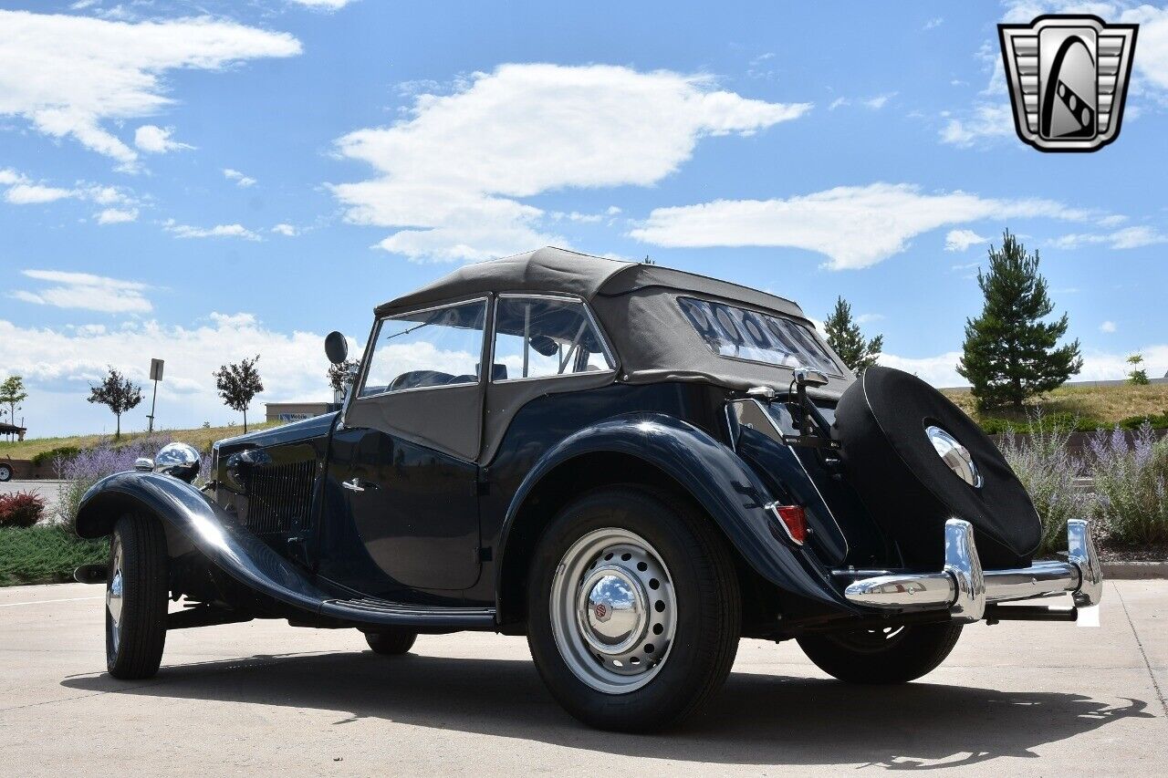 MG-T-Series-Cabriolet-1952-4