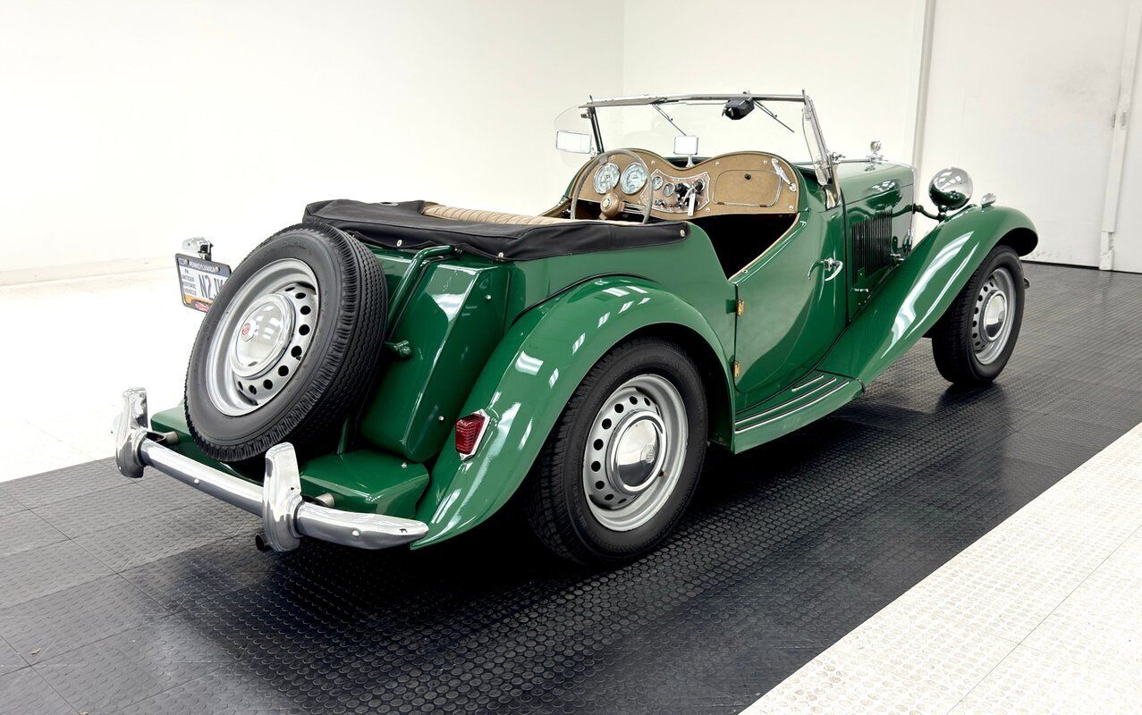 MG-T-Series-Cabriolet-1952-7