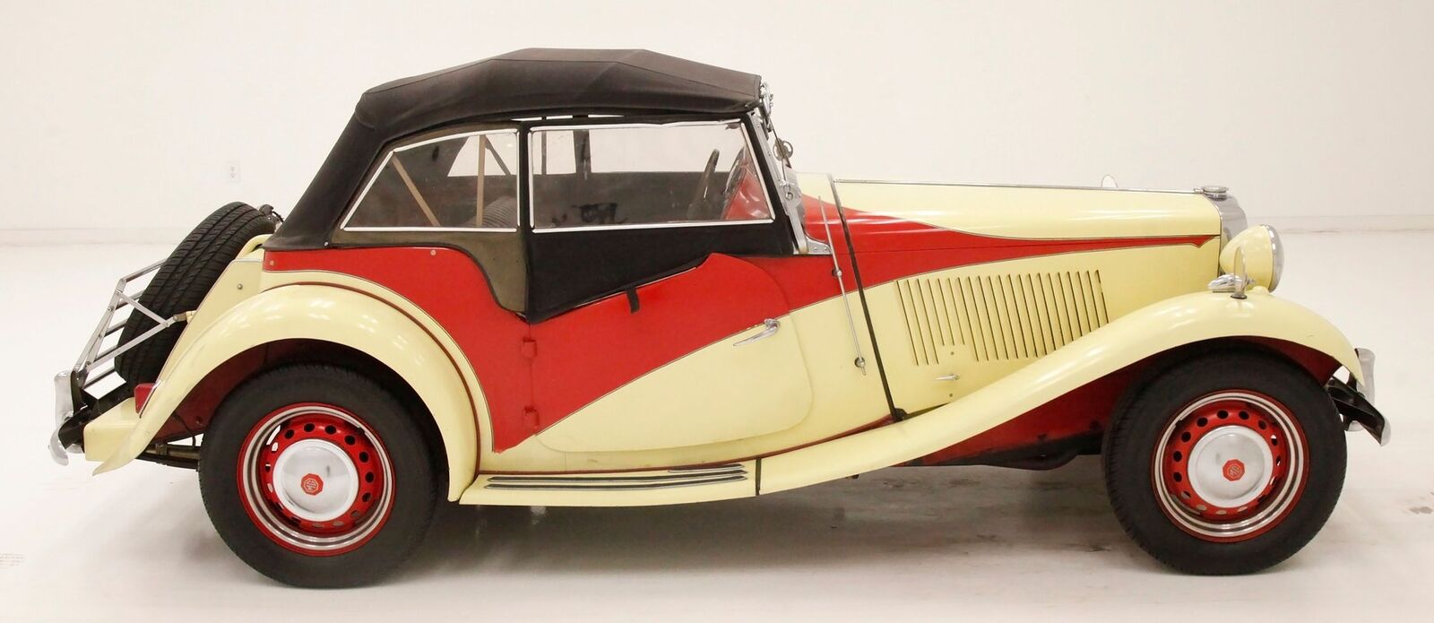 MG-T-Series-Cabriolet-1952-8