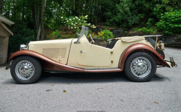 MG-TD-Cabriolet-1951-2