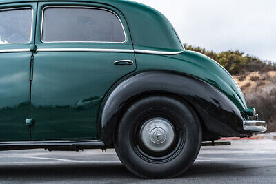 Mercedes-Benz-170-S-Berline-1951-5