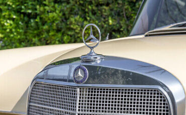 Mercedes-Benz-190-Series-1964-8