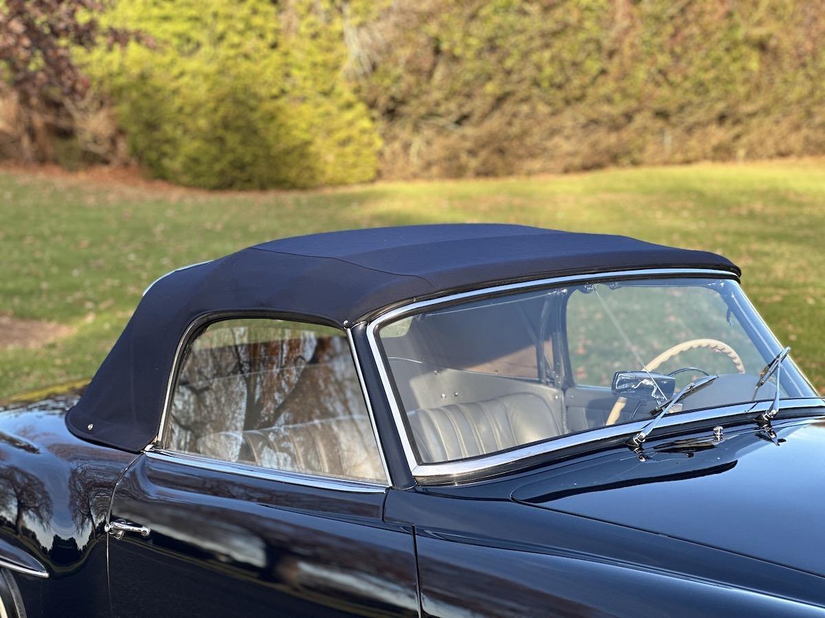 Mercedes-Benz-190-Series-Cabriolet-1956-22