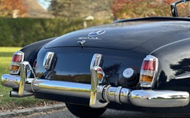 Mercedes-Benz-190-Series-Cabriolet-1956-37