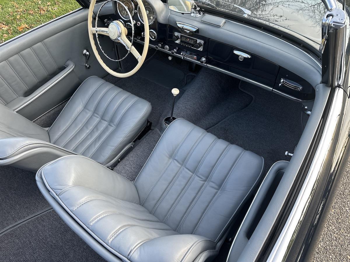 Mercedes-Benz-190-Series-Cabriolet-1956-5