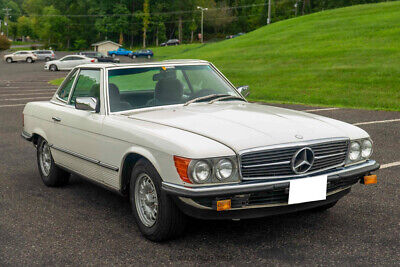 Mercedes-Benz-200-Series-Cabriolet-1980-11