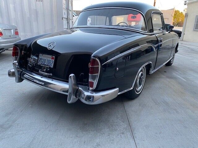 Mercedes-Benz-220-S-Coupe-1958-1