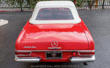 Mercedes-Benz-230SL-1965-10