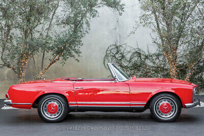 Mercedes-Benz-230SL-1965-3