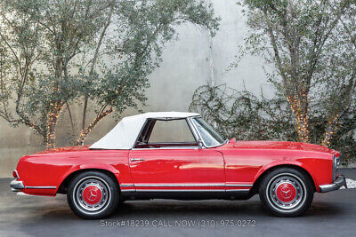 Mercedes-Benz-230SL-1965-9