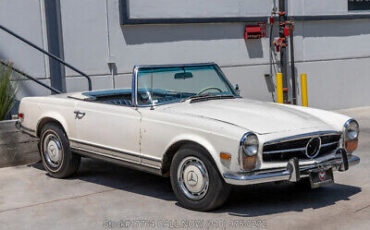 Mercedes-Benz-230SL-1967-2