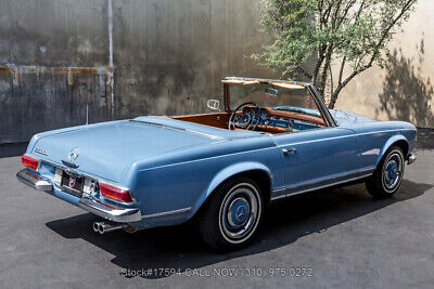 Mercedes-Benz-250SL-1967-4